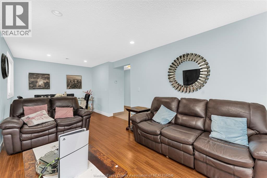 3038 Brimley, Windsor, Ontario  N8R 1M2 - Photo 7 - 26017728
