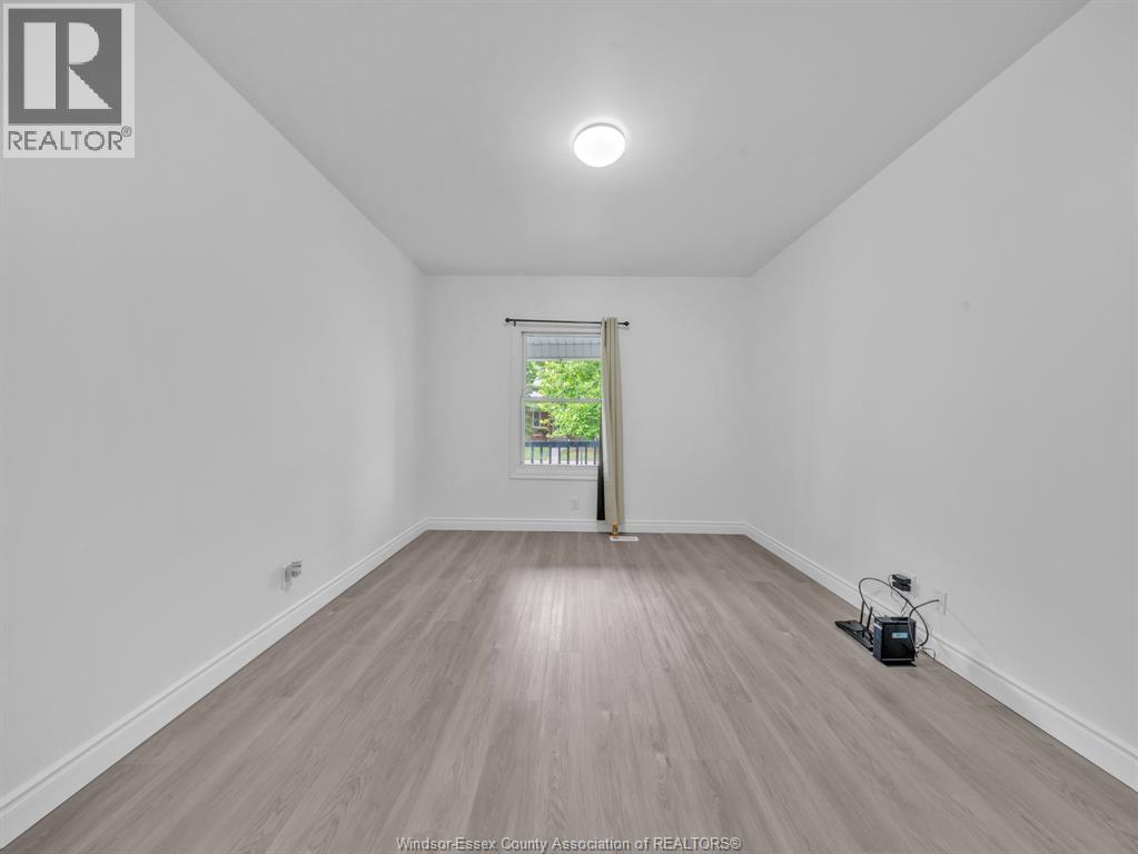 1096 Hall, Windsor, Ontario  N9A 2M7 - Photo 11 - 26017702