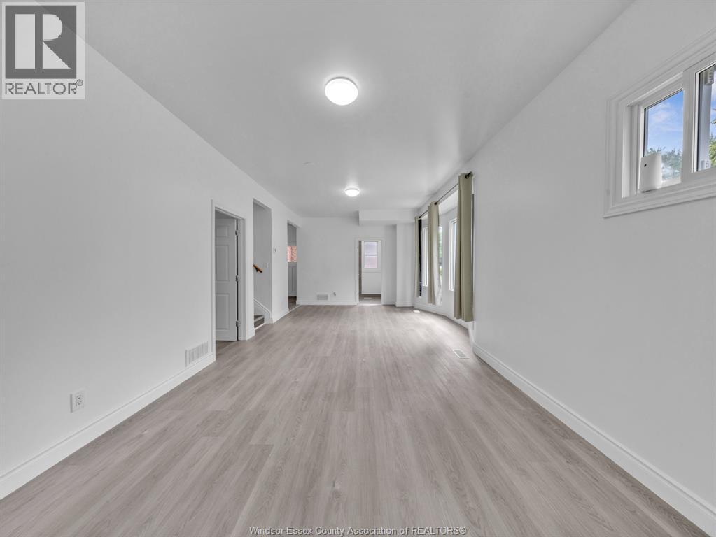 1096 Hall, Windsor, Ontario  N9A 2M7 - Photo 8 - 26017702