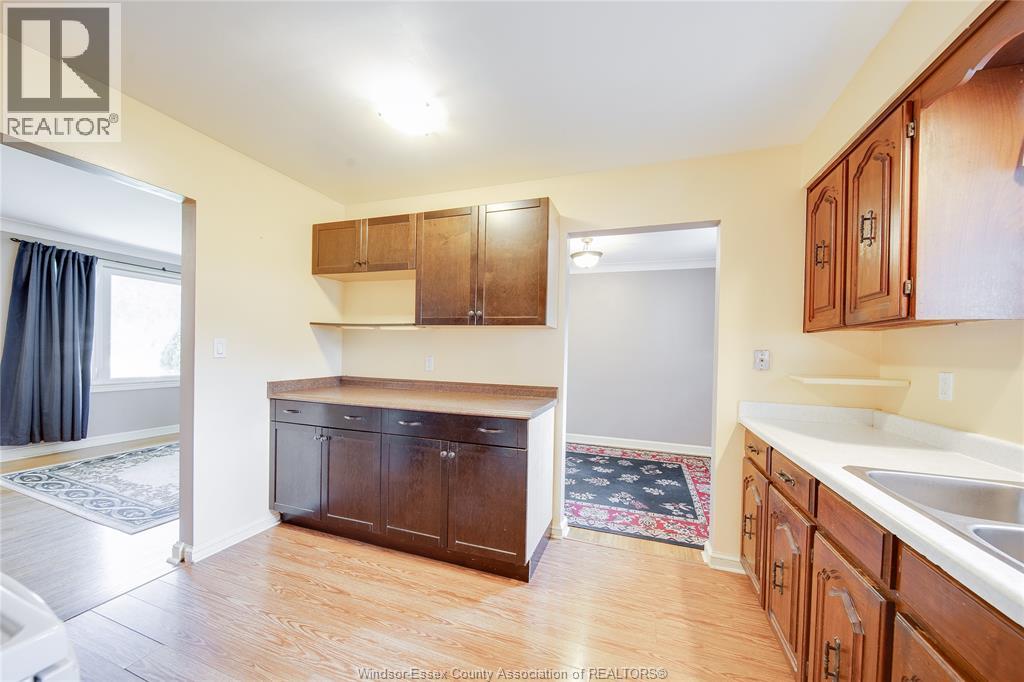 2979 Orion Crescent, Windsor, Ontario  N9E 2Z3 - Photo 8 - 26017623