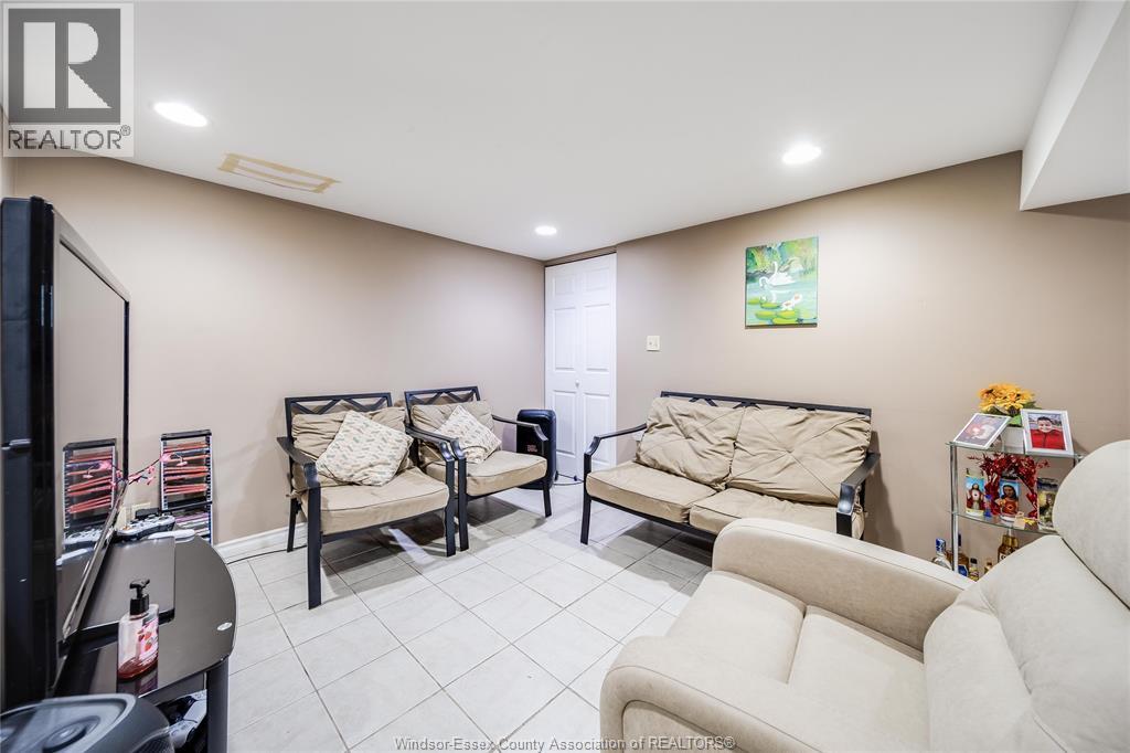 2075 Ottawa Street, Windsor, Ontario  N8Y 1R6 - Photo 18 - 26017617