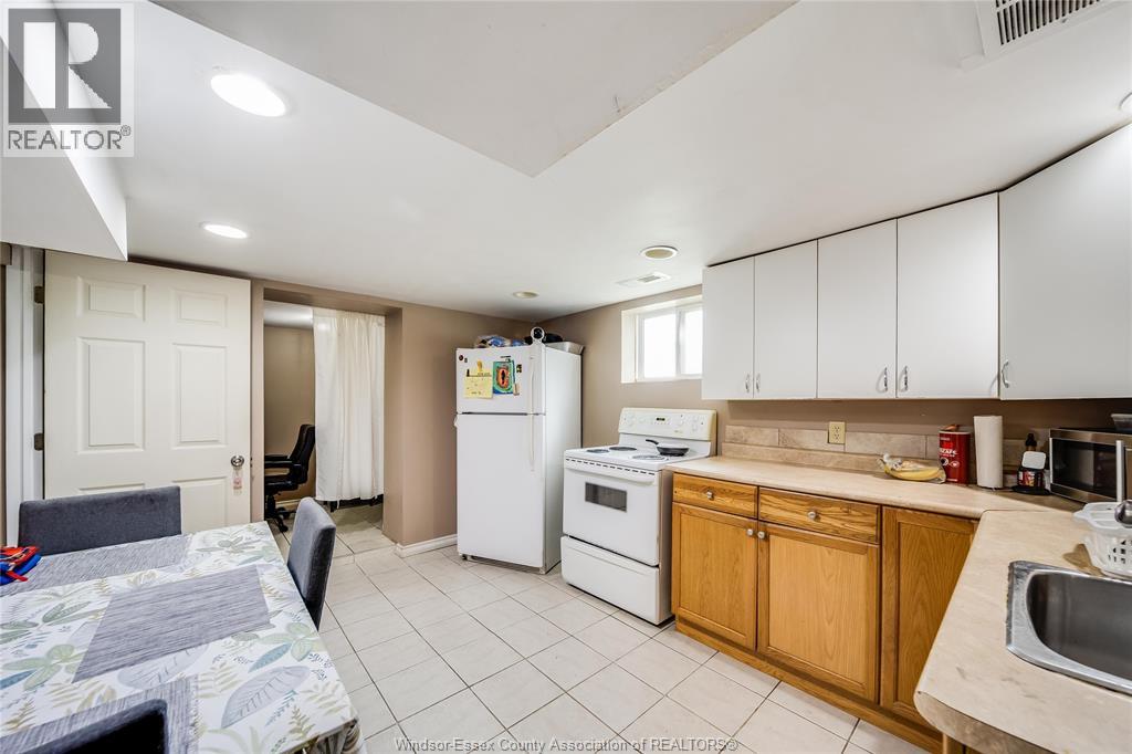2075 Ottawa Street, Windsor, Ontario  N8Y 1R6 - Photo 20 - 26017617