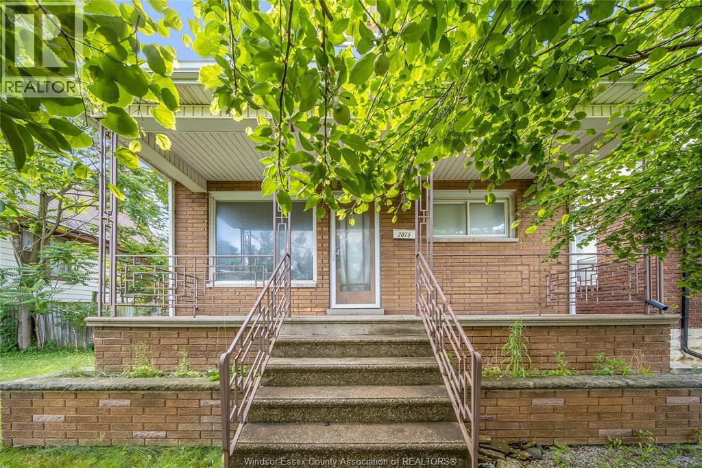 2075 Ottawa Street, Windsor, Ontario  N8Y 1R6 - Photo 4 - 26017617