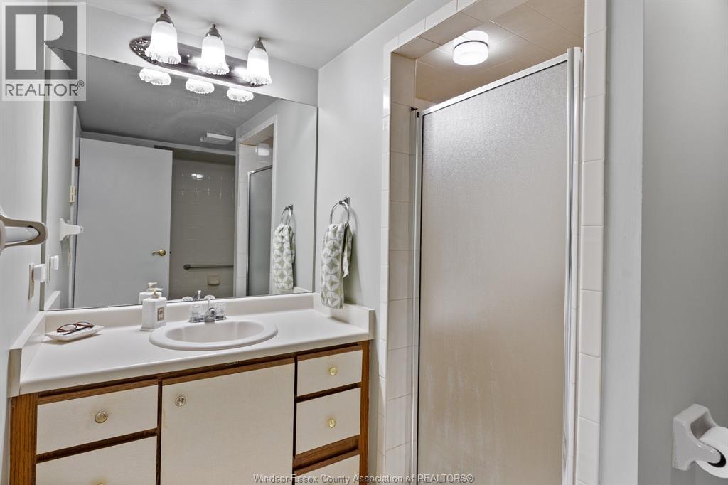 109 Robson Unit# 403, Leamington, Ontario  N8H 3V4 - Photo 17 - 26017818