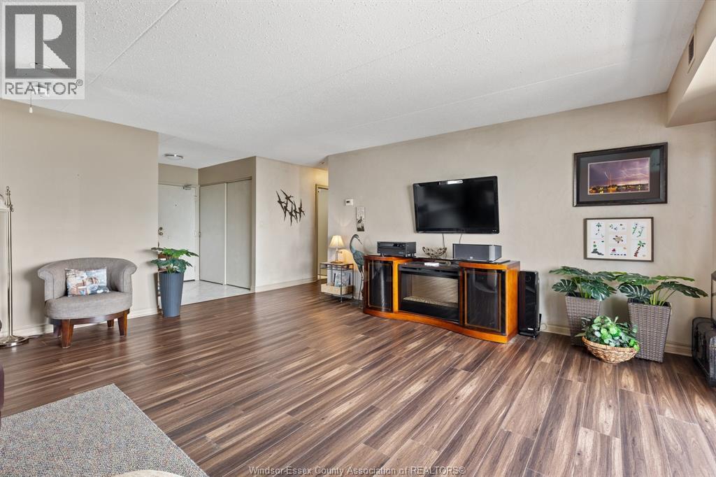109 Robson Unit# 403, Leamington, Ontario  N8H 3V4 - Photo 5 - 26017818