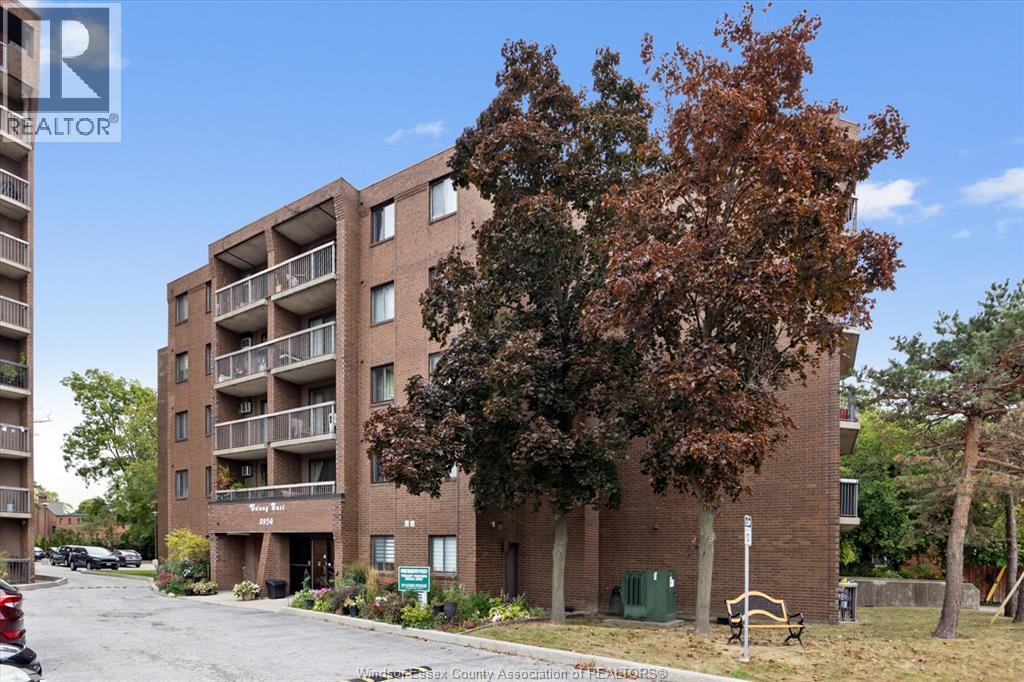 3950 WYANDOTTE STREET East Unit# 306, Windsor, Ontario