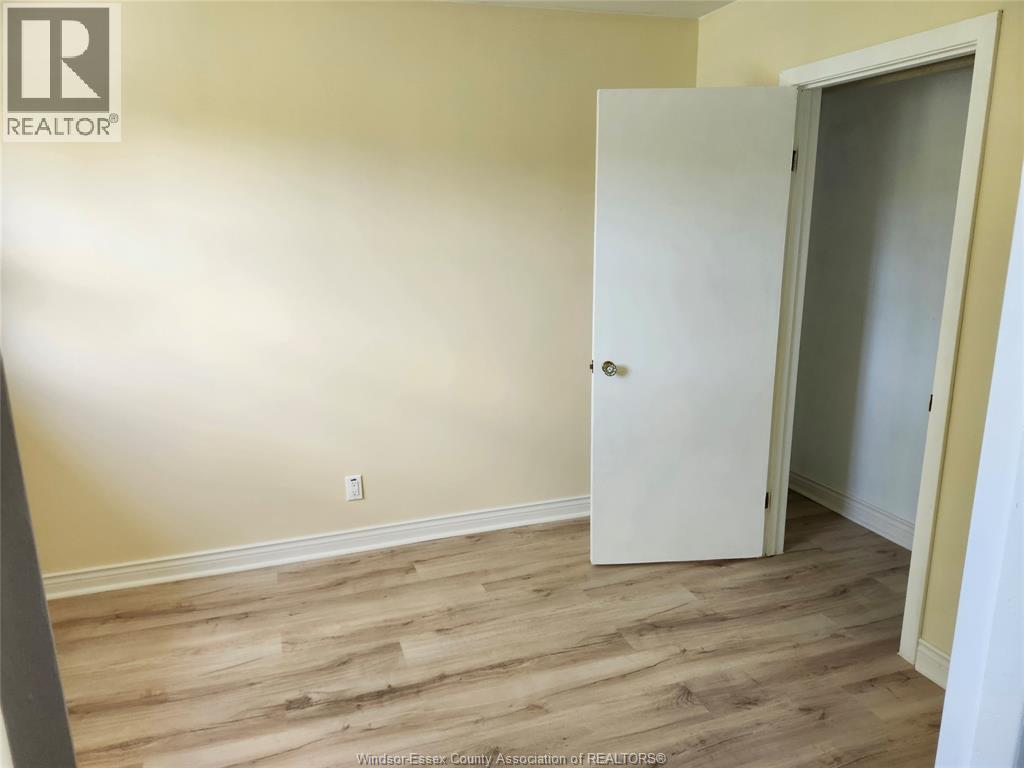 1163 Josephine, Windsor, Ontario  N9B 2L6 - Photo 4 - 26017839