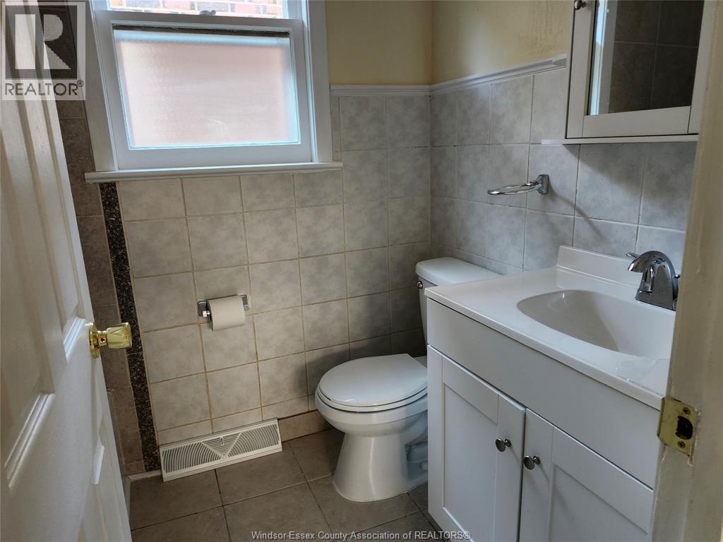 1163 Josephine, Windsor, Ontario  N9B 2L6 - Photo 8 - 26017839
