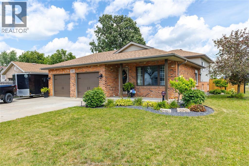 682 Richmond, Amherstburg, Ontario  N9V 3Z6 - Photo 3 - 26017851