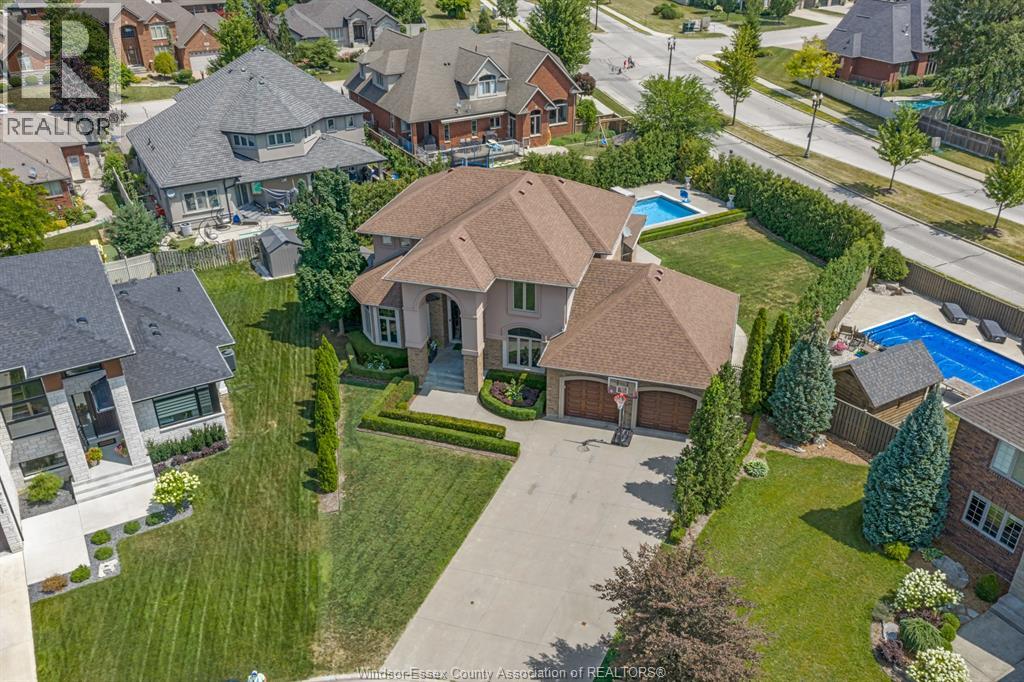 1060 Woodland Crescent, Lakeshore, Ontario  N0R 1A0 - Photo 1 - 26017838