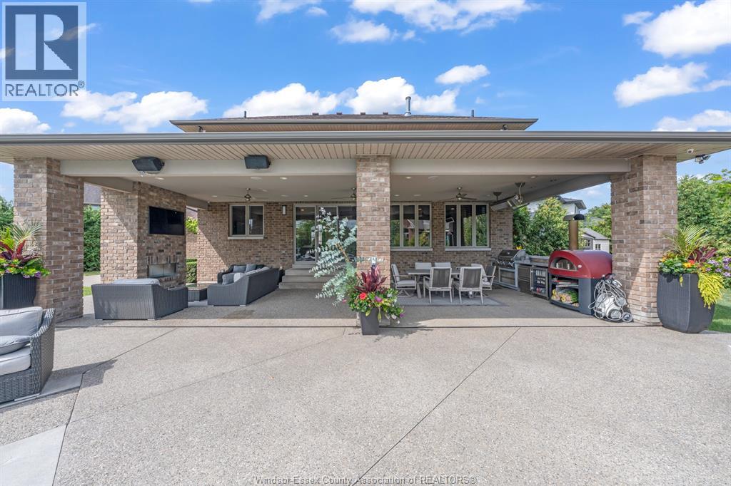 1060 Woodland Crescent, Lakeshore, Ontario  N0R 1A0 - Photo 5 - 26017838