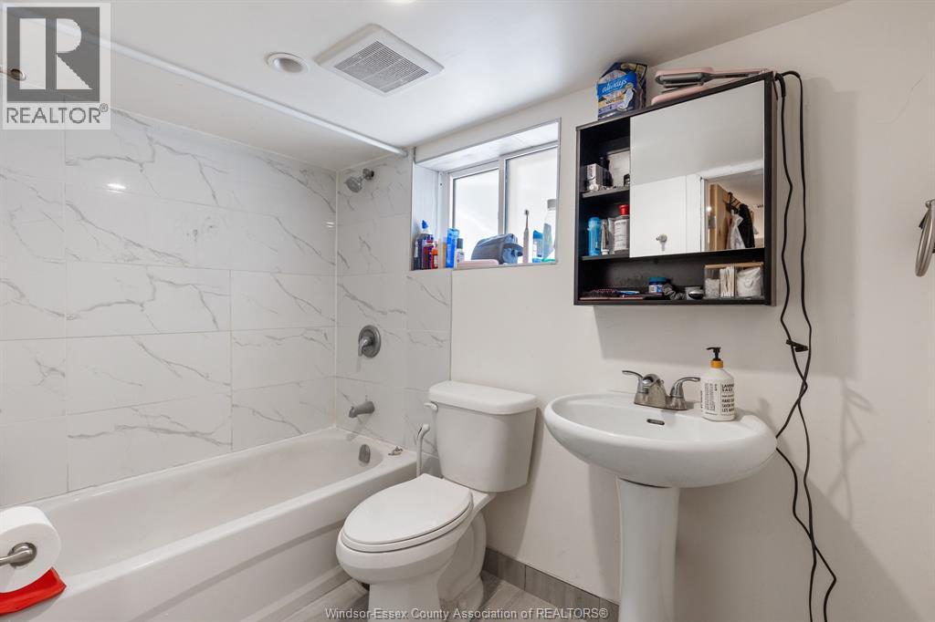 290 Thompson, Windsor, Ontario  N8S 2G4 - Photo 24 - 26017866