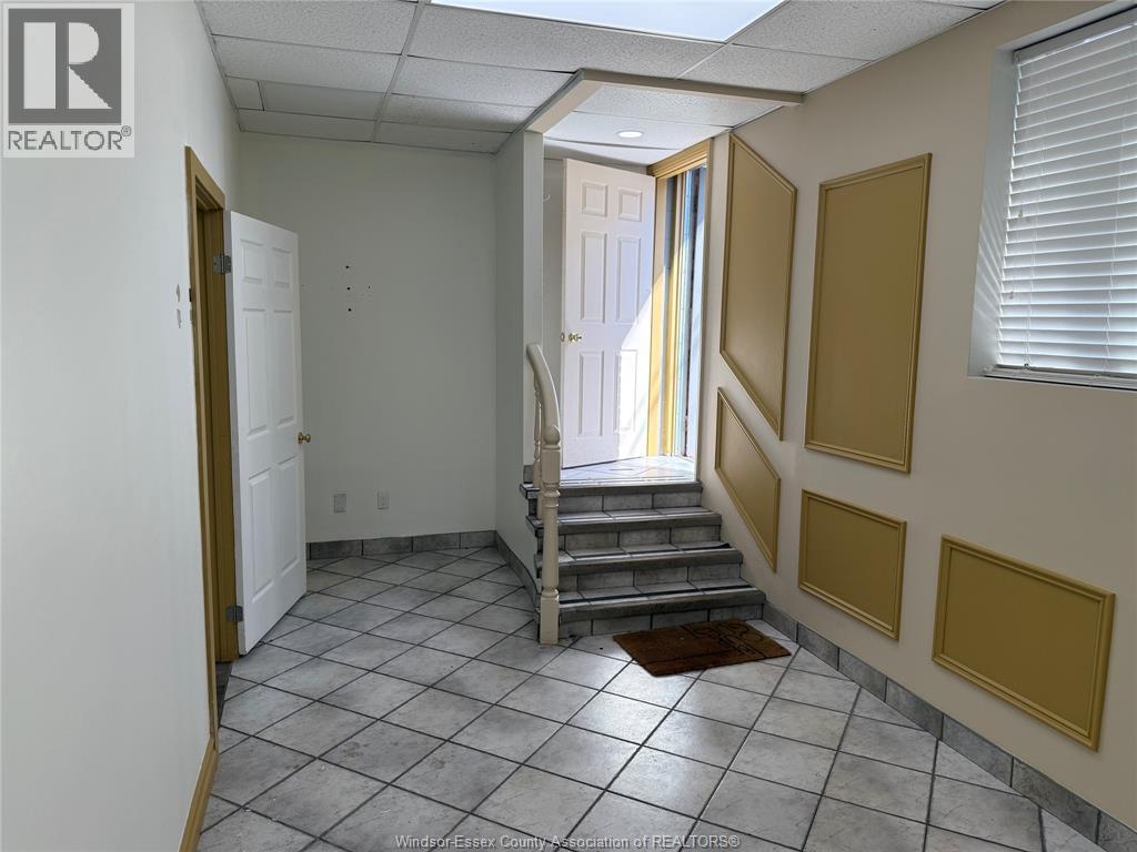 2534 Dougall Avenue Unit# B, Windsor, Ontario  N8X 1T6 - Photo 11 - 26017887