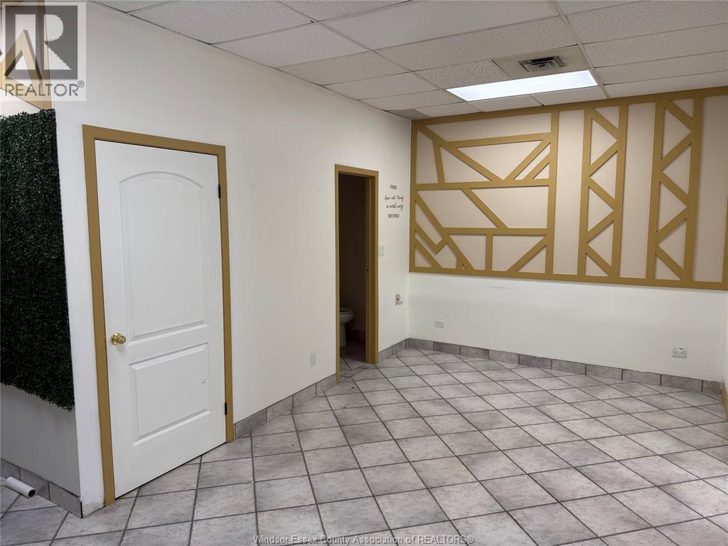 2534 Dougall Avenue Unit# B, Windsor, Ontario  N8X 1T6 - Photo 6 - 26017887
