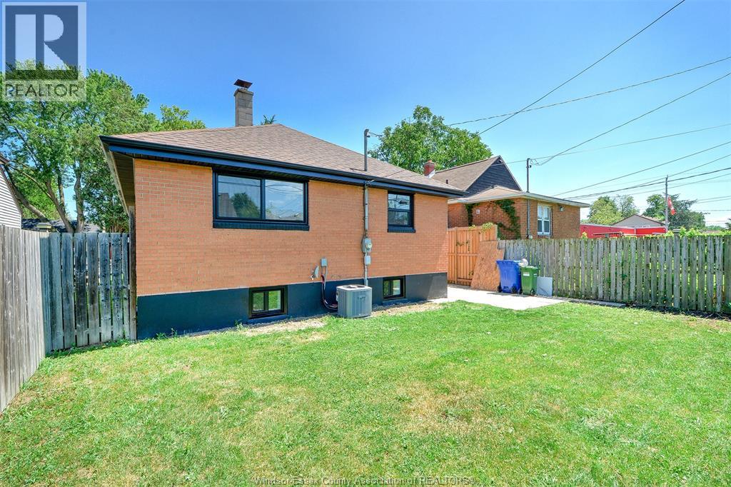 1473 Labadie Road, Windsor, Ontario  N8Y 4H2 - Photo 30 - 26017890
