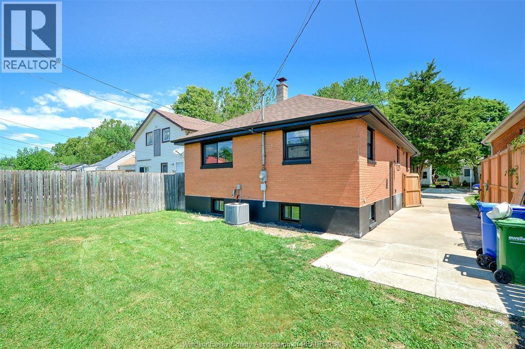 1473 Labadie Road, Windsor, Ontario  N8Y 4H2 - Photo 32 - 26017890