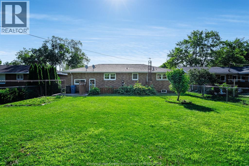 23 Garrison Avenue, Leamington, Ontario  N8H 2P1 - Photo 39 - 26017860