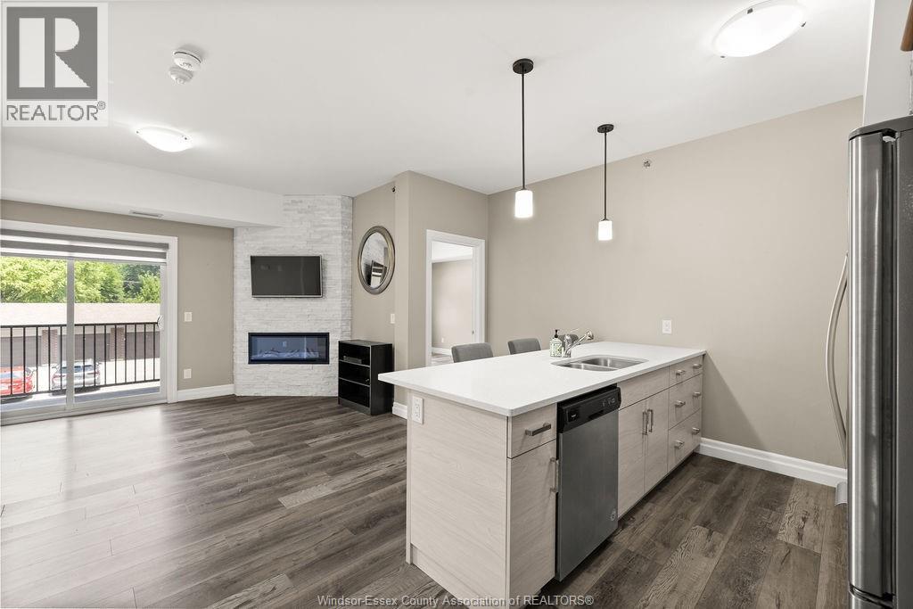 5840 Newman Unit# 203, Lasalle, Ontario  N9J 0E3 - Photo 7 - 26017905