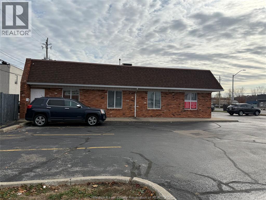 2528 Dougall Avenue Unit# B, Windsor, Ontario  N8X 1T6 - Photo 1 - 26017893