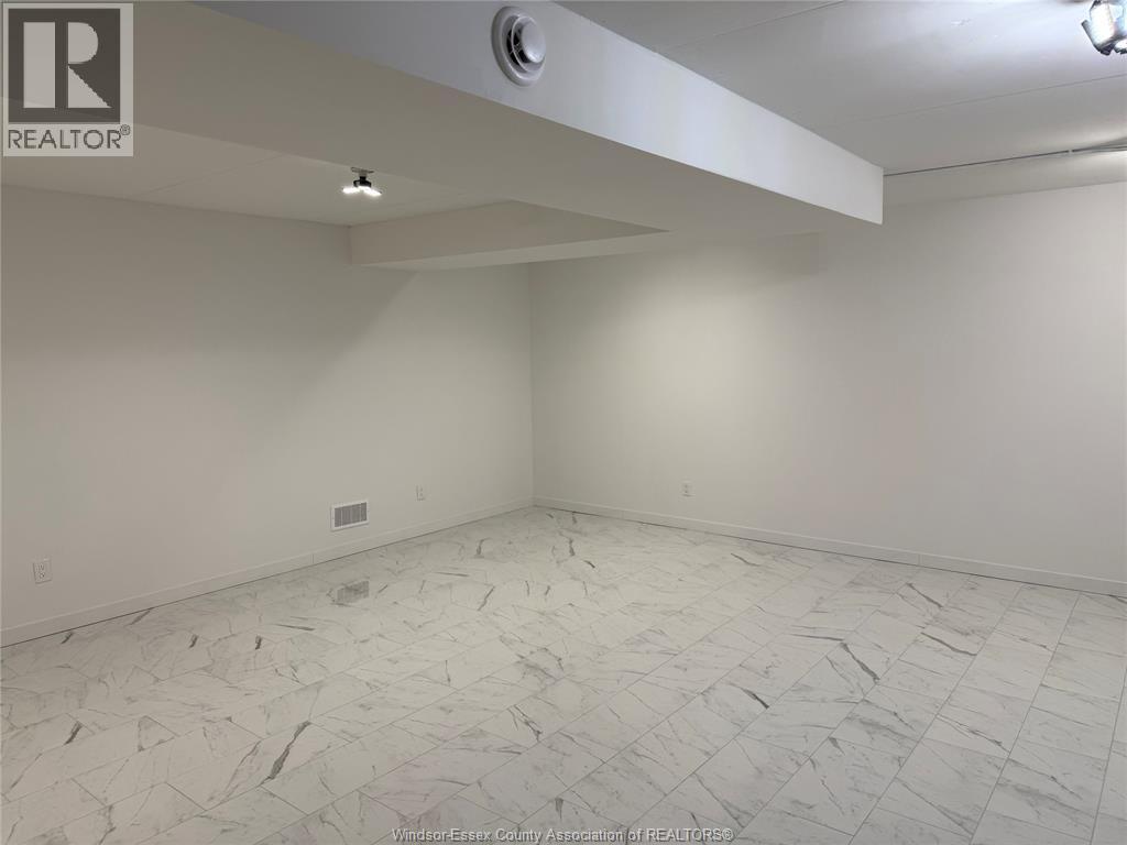 2528 Dougall Avenue Unit# B, Windsor, Ontario  N8X 1T6 - Photo 8 - 26017893