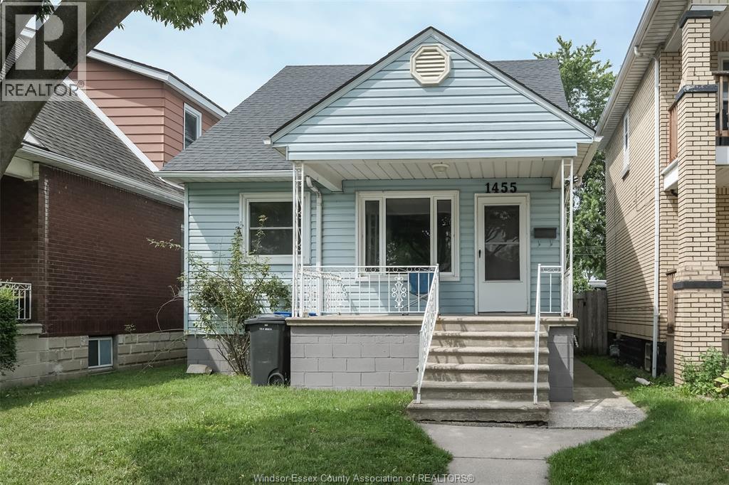 1455 HENRY FORD CIRCLE Unit# 1, Windsor, Ontario