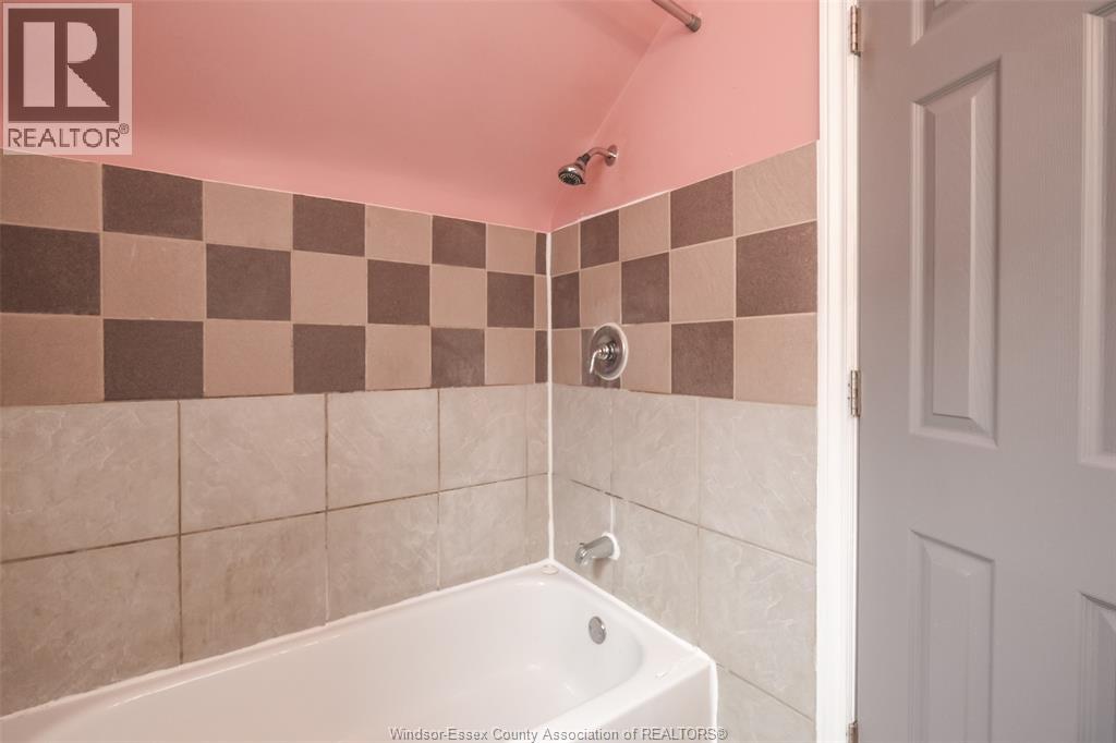 1455 Henry Ford Circle Unit# 1, Windsor, Ontario  N8Y 2V2 - Photo 23 - 26017853