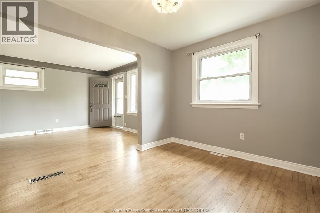1455 Henry Ford Circle Unit# 1, Windsor, Ontario  N8Y 2V2 - Photo 6 - 26017853