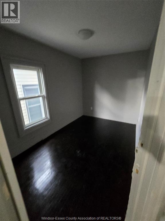 924 Pierre, Windsor, Ontario  N9A 2K9 - Photo 8 - 26017906