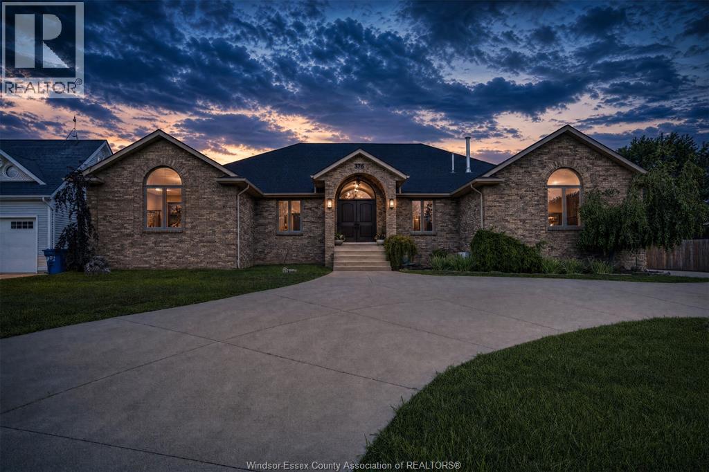 376 ELMSTEAD ROAD, Lakeshore, Ontario