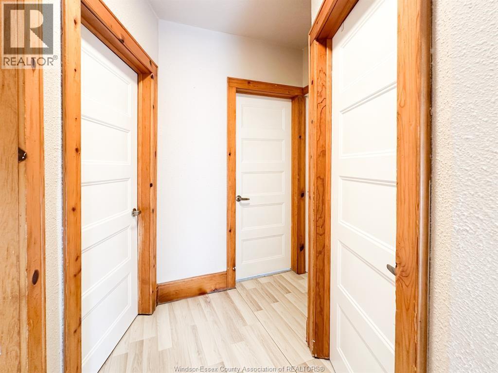 421 Hall, Windsor, Ontario  N9A 2L7 - Photo 16 - 26017917