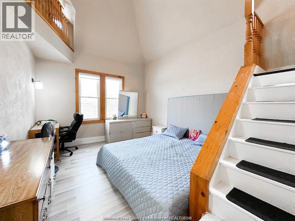 421 Hall, Windsor, Ontario  N9A 2L7 - Photo 20 - 26017917
