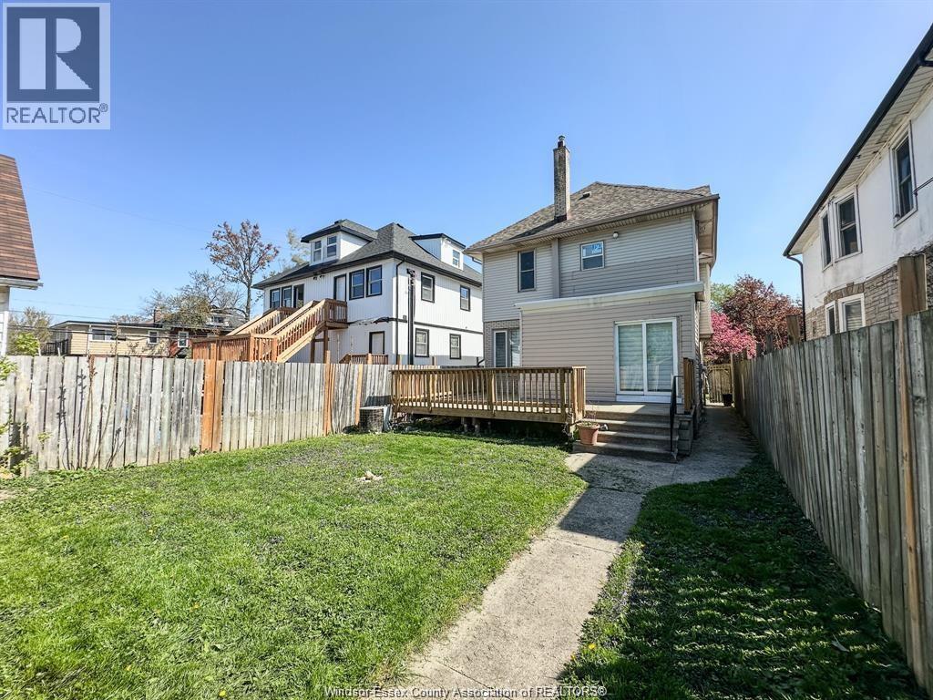 421 Hall, Windsor, Ontario  N9A 2L7 - Photo 23 - 26017917