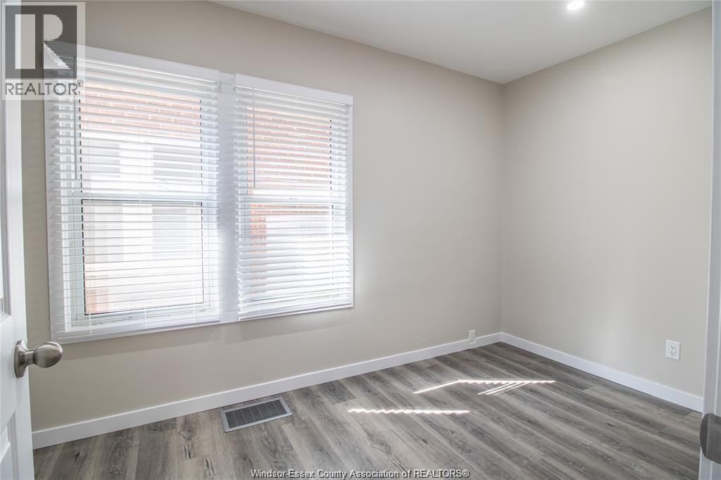 1580 Dufferin, Windsor, Ontario  N8X 3K5 - Photo 12 - 26017822