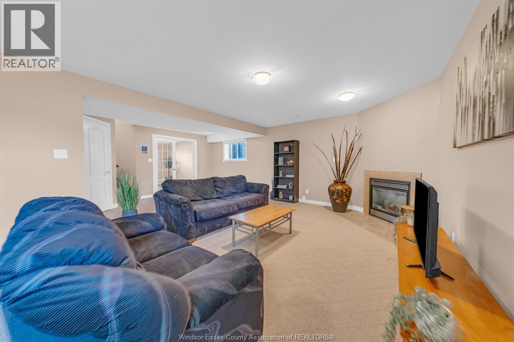 462 Welsh, Amherstburg, Ontario  N9V 0B9 - Photo 18 - 26017908