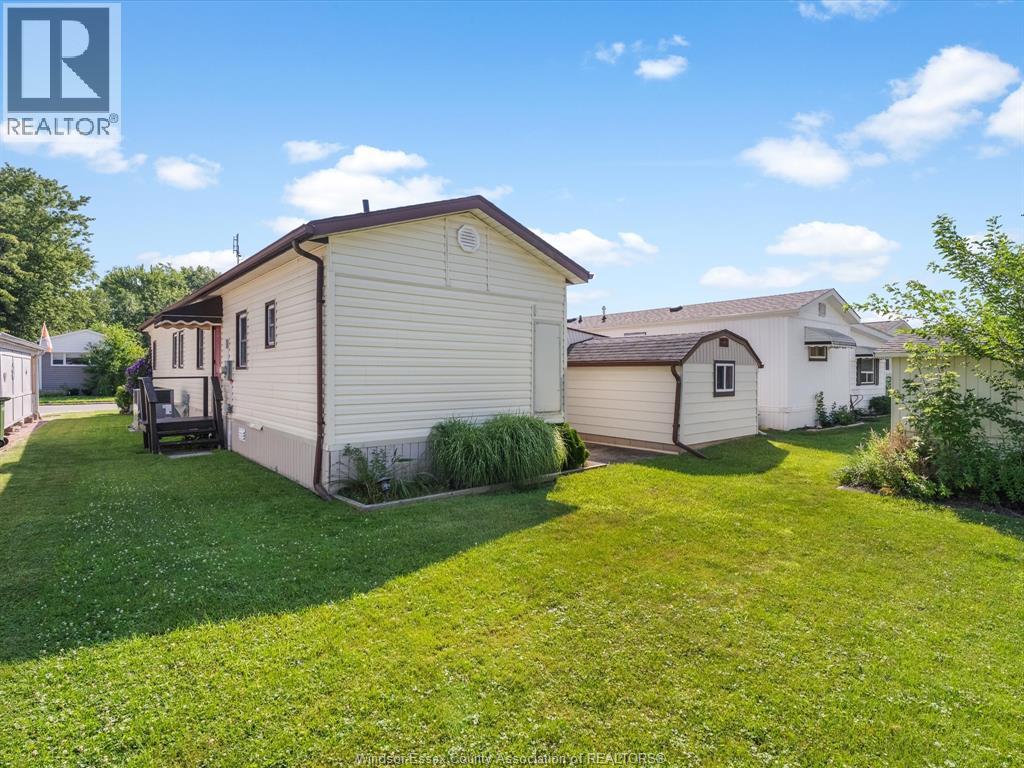 338 Drew Drive, Essex, Ontario  N8M 3A2 - Photo 35 - 26017947