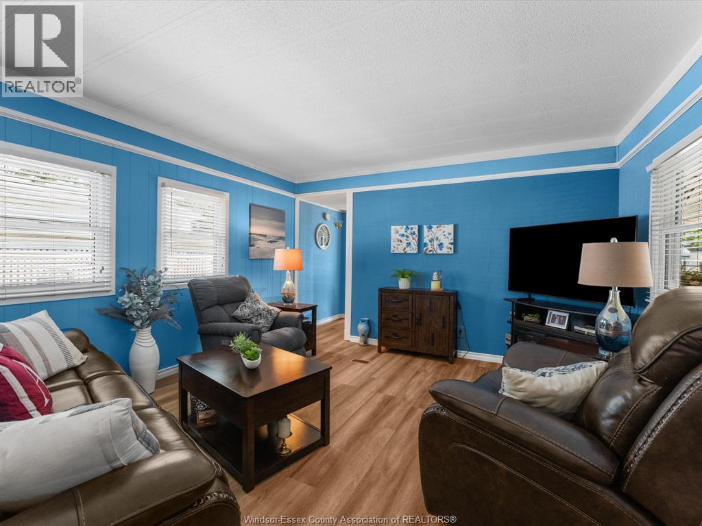338 Drew Drive, Essex, Ontario  N8M 3A2 - Photo 8 - 26017947