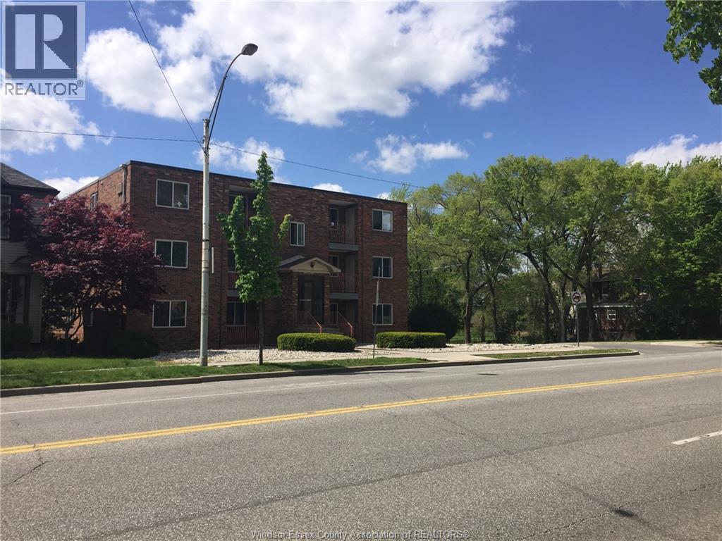 3044 Sandwich Unit# 203, Windsor, Ontario  N9C 1A4 - Photo 11 - 26017952
