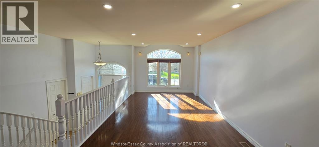 4628 Fontana, Windsor, Ontario  N9G 3C8 - Photo 3 - 26017969