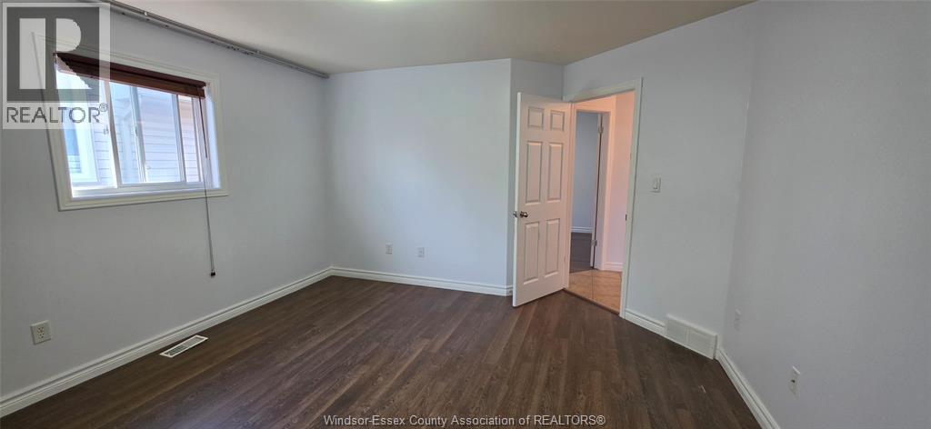 4628 Fontana, Windsor, Ontario  N9G 3C8 - Photo 9 - 26017969