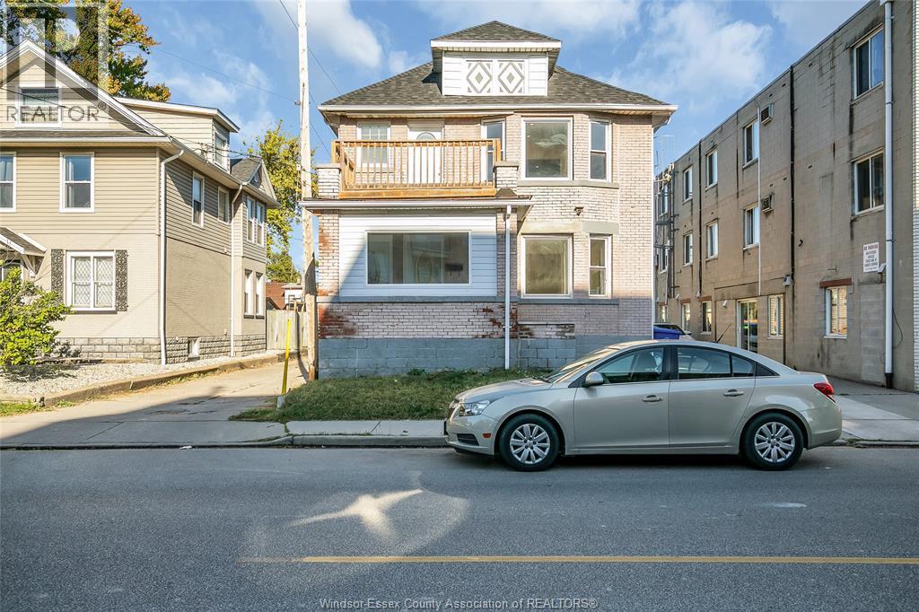 280-282 Campbell Avenue, Windsor, Ontario  N9B 2H2 - Photo 1 - 26017913