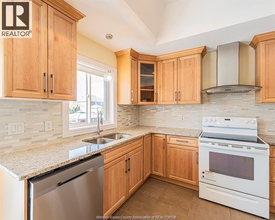 4001 Cosenza Street, Windsor, Ontario  N9G 0A5 - Photo 15 - 26017962