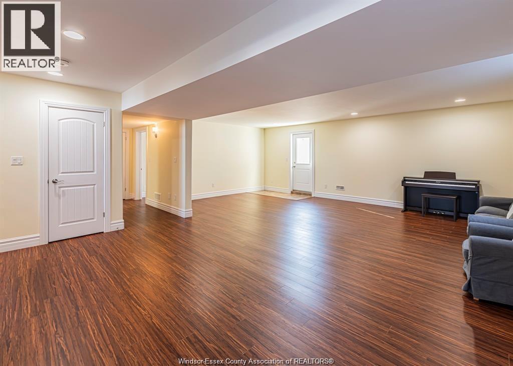 4001 Cosenza Street, Windsor, Ontario  N9G 0A5 - Photo 35 - 26017962