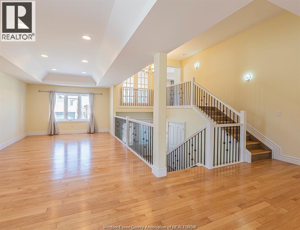 4001 Cosenza Street, Windsor, Ontario  N9G 0A5 - Photo 7 - 26017962