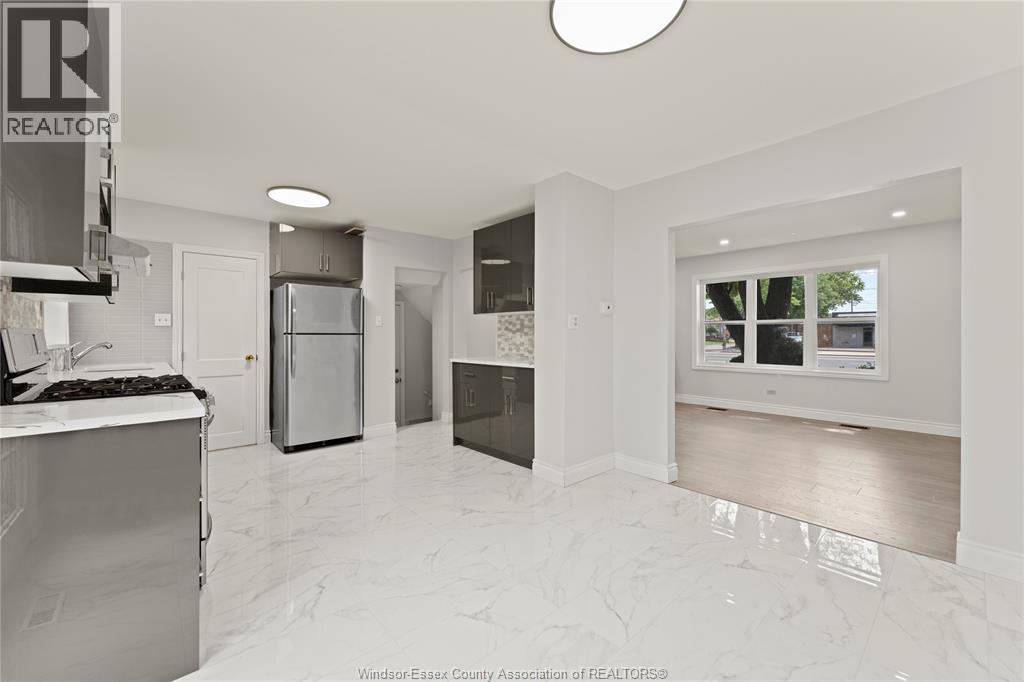 2330 Tecumseh Road West, Windsor, Ontario  N9B 1W1 - Photo 16 - 26017999