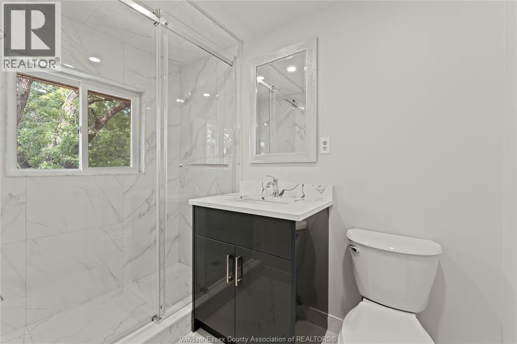 2330 Tecumseh Road West, Windsor, Ontario  N9B 1W1 - Photo 21 - 26017999