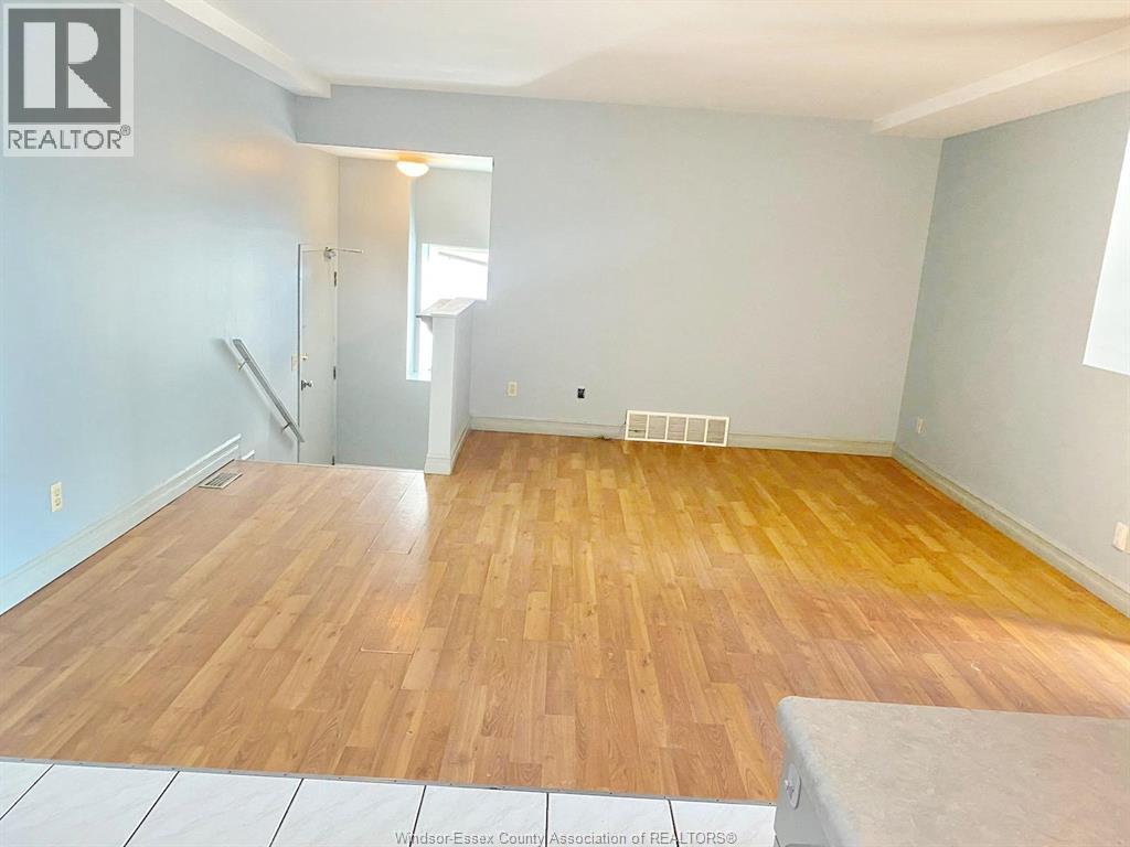 1570 Lillian, Windsor, Ontario  N8X 4A8 - Photo 6 - 26018028