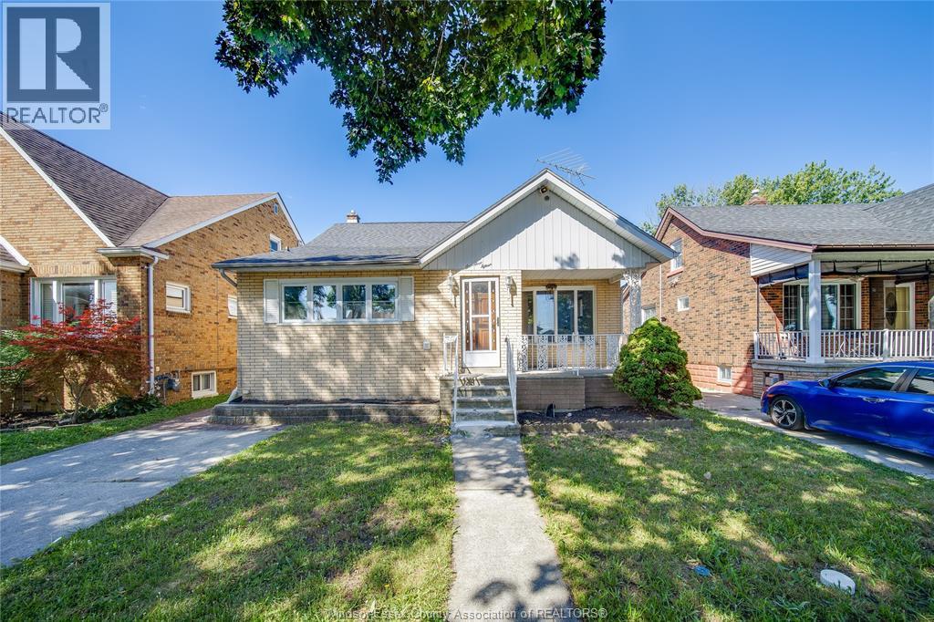 1715 ALEXIS Unit# LOWER, Windsor, Ontario