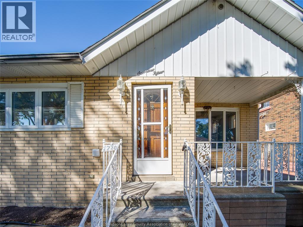 1715 Alexis Unit# Lower, Windsor, Ontario  N8Y 4P6 - Photo 2 - 26017642
