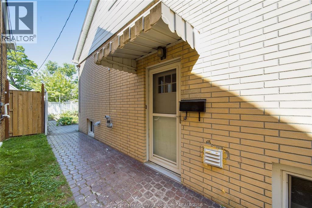1715 Alexis Unit# Lower, Windsor, Ontario  N8Y 4P6 - Photo 43 - 26017642