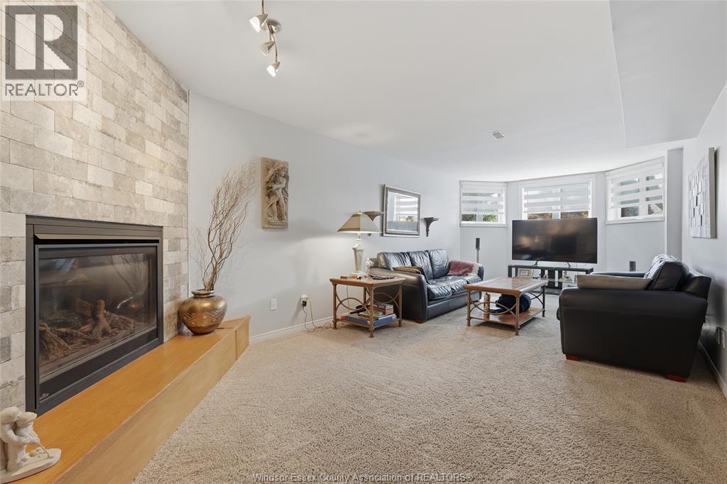682 Michael Drive, Tecumseh, Ontario  N8N 4N2 - Photo 29 - 26018024